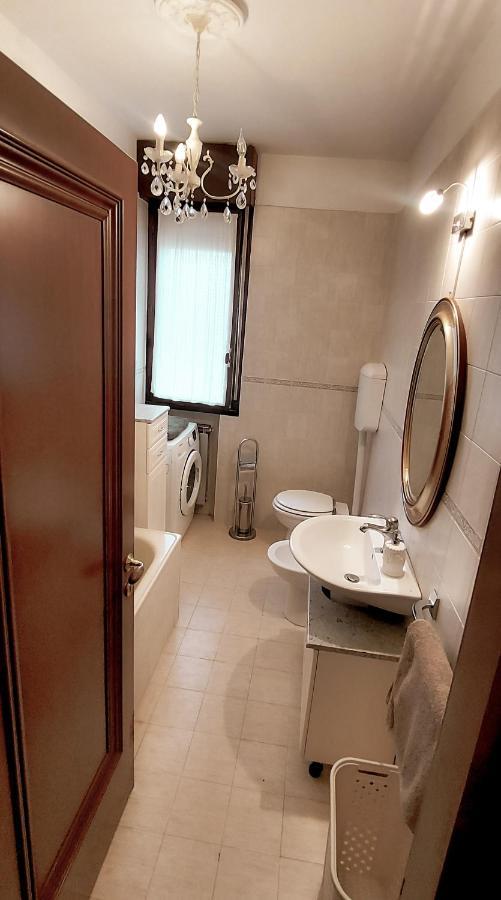 Il Sole Apartment Carpi Bagian luar foto