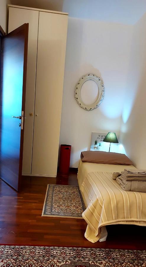 Il Sole Apartment Carpi Bagian luar foto