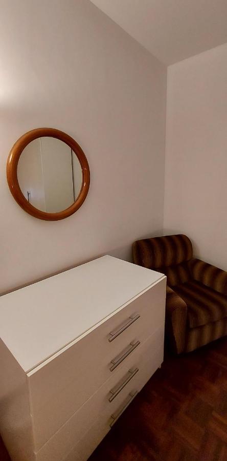 Il Sole Apartment Carpi Bagian luar foto