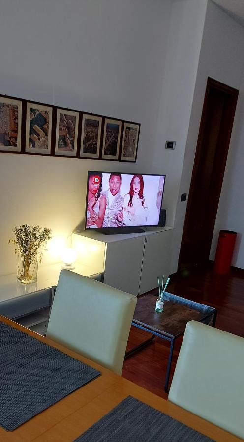 Il Sole Apartment Carpi Bagian luar foto