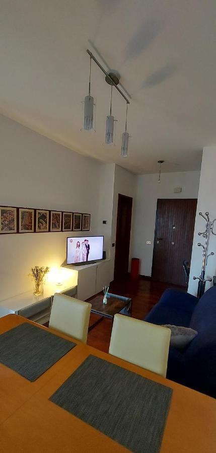 Il Sole Apartment Carpi Bagian luar foto